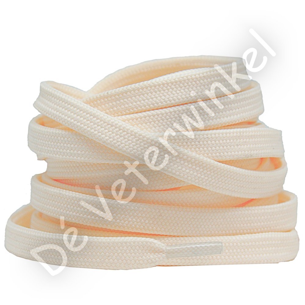Flat 8mm polyester Creme