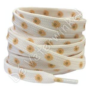 Flower Power 8mm Geel - per paar Flower Power 8mm Geel - per paar