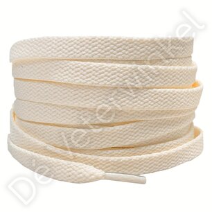 Nike veters plat 8mm Abrikoos-Créme - per paar Nike veters plat 8mm Abrikoos-Créme - per paar
