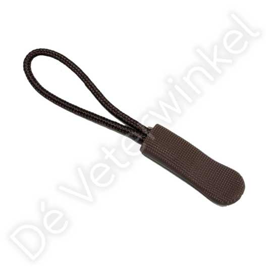 Zipper puller Brown